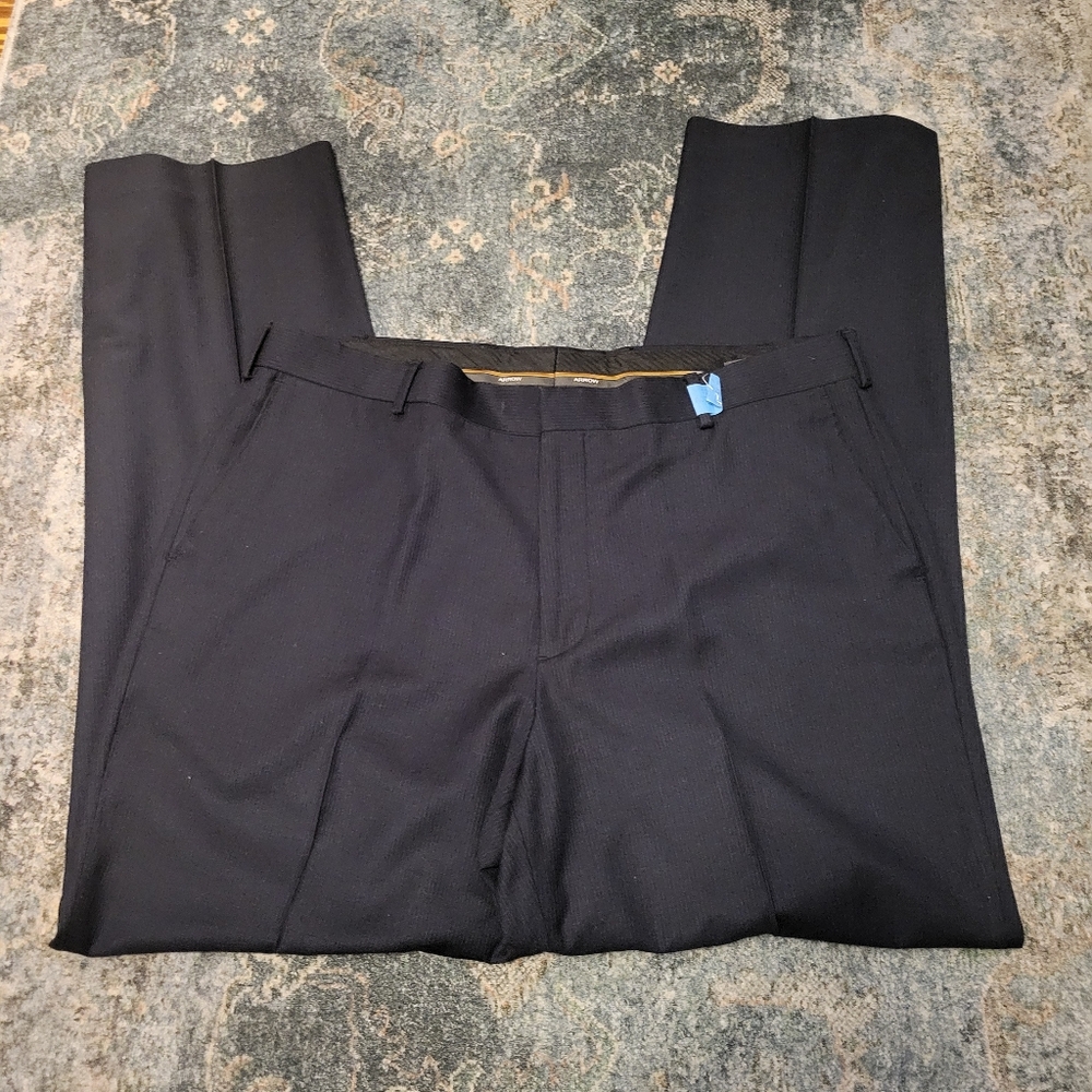 Arrow Navy Pin Stripe Dress Pants 38x32